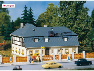 Auhagen HO 11385 Woonhuis Muhlenweg 1 - Modeltreinshop