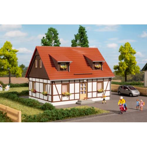 Auhagen HO 11453 Vrijstaand huis - Modeltreinshop