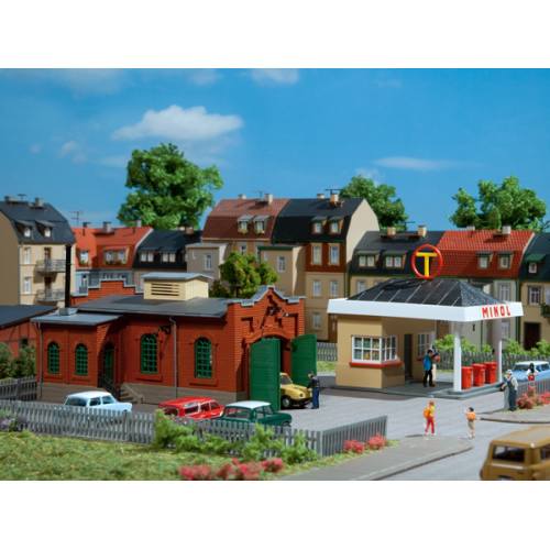 Auhagen HO 12227 Tankstation met Garage - Modeltreinshop