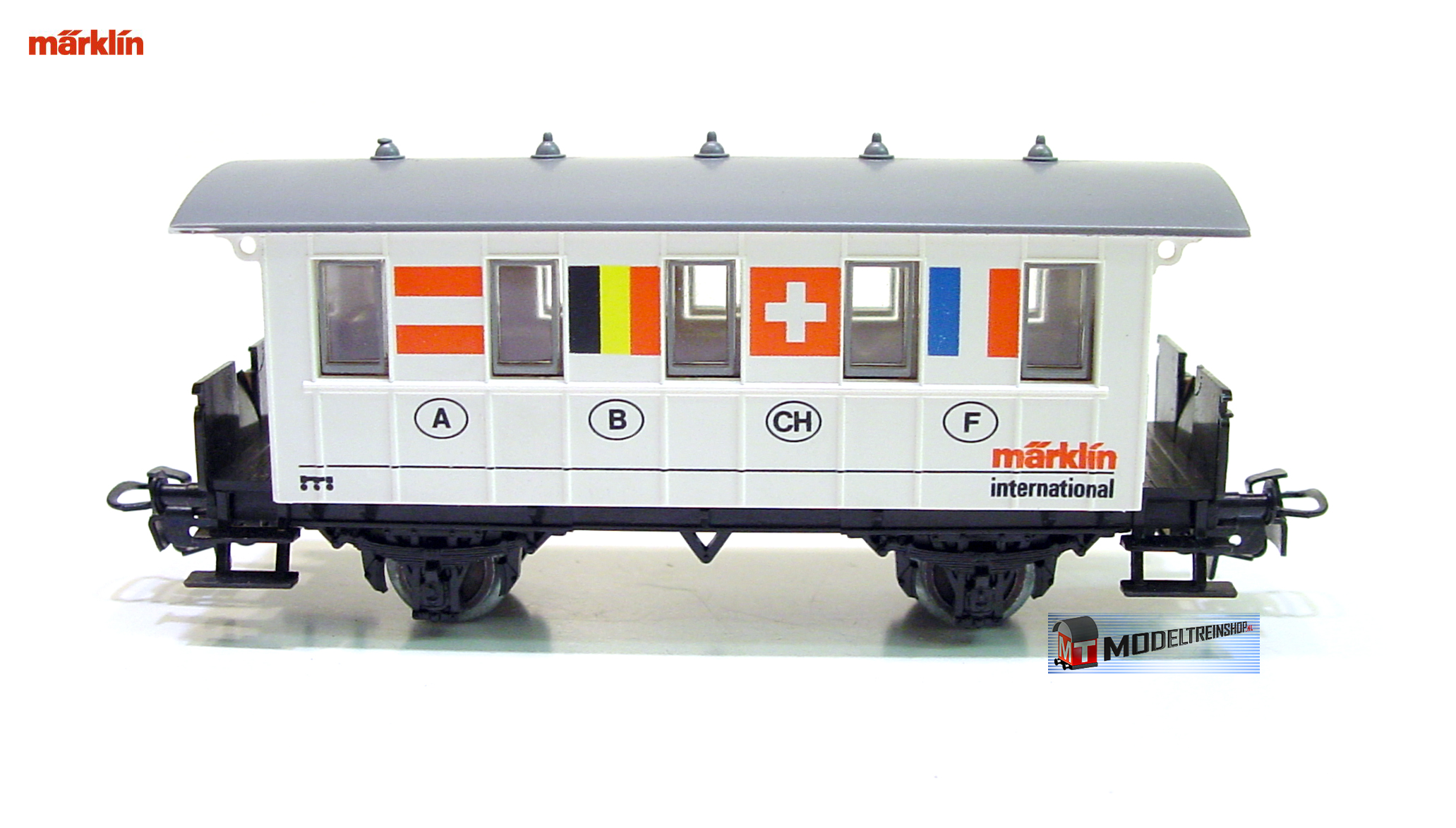 Marklin HO 4107 S5 Reizigersrijtuig International 8 Flaggen Dankeschön 1989 - Modeltreinshop