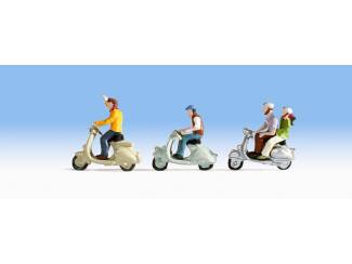 Noch H0 15910 Scooterrijders - Modeltreinshop