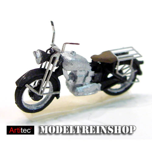 Artitec H0 387.05 Motor Triumph civiel zilver kant en klaar geverfd - Modeltreinshop