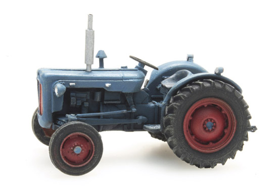 Artitec H0 10.337 Tractor Fordson Dexta bouwpakket uit resin, ongeverfd - Modeltreinshop