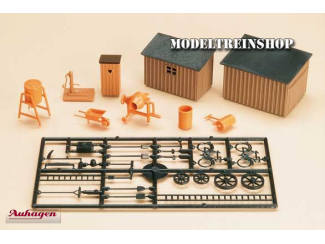 Auhagen H0 42571 Toilet, 2 Schuren, Gereedschap Ect. - Modeltreinshop