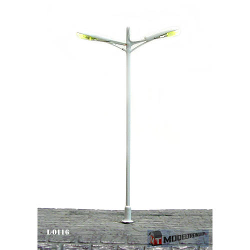 L-0116 H0 - LED Dubbele Lantaarnpaal 12V - Warm Wit Licht - Modeltreinshop