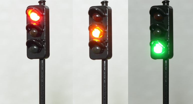 Ham paperback Afm L-1015 H0 - Stoplicht met 3 Led - Groen / Oranje / Rood 16v - Modeltreinshop