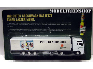 H0 Vrachtwagen - Pilsner Urquell Protect your gold - Modeltreinshop