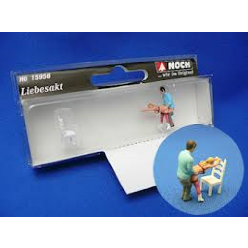 Noch H0 15956 Liefdes scene met stoel - Modeltreinshop