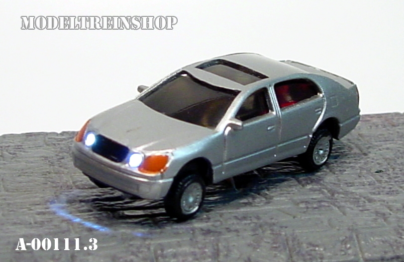 H0 - Auto Zilver met Voor- en Achter Led licht - Modeltreinshop