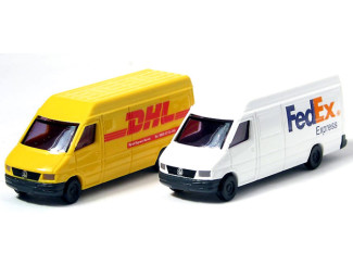 Busch N Mercedes Benz Sprinter DHL en FedEx - Modeltreinshop