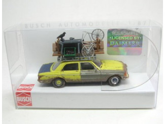 Busch H0 46858 Mercedes W 123 onverwoestbaar - Modeltreinshop