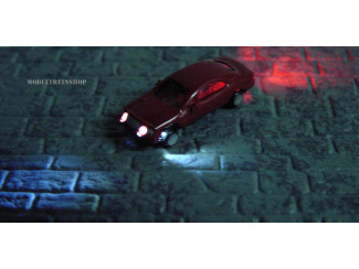 Z - Auto Rood met Voor- en Achter Led licht - Modeltreinshop