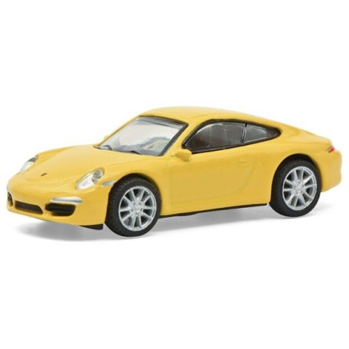 Schuco H0 26599 Porsche 911 (991) Carrera S geel - Modeltreinshop