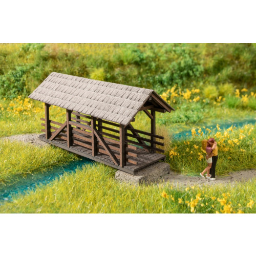 Noch H0 14372 overdekte voetgangersbrug - Modeltreinshop