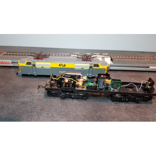 Marklin H0 3055 V6 Electrische Locomotief Serie 1200 NS 1205 - Modeltreinshop