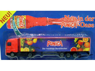 H0 Vrachtwagen - Punica Der fruchtige Durstlöscher T-00220 - Modeltreinshop