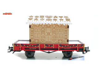 Marklin H0 48413 Lageboordwagen geladen met houten Peperkoekhuisje 2013 kerstwagen - Modeltreinshop