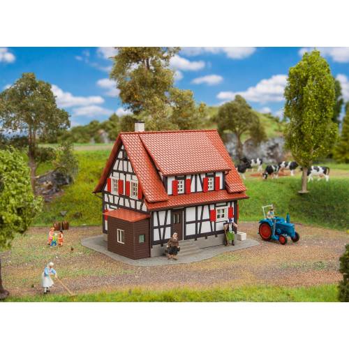 Faller HO 131374 Vakwerkhuis - Modeltreinshop