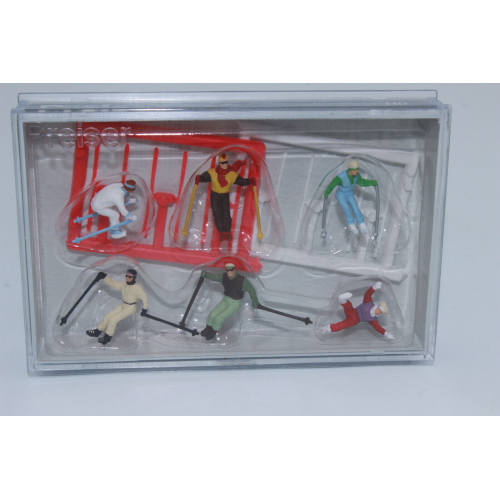 Preiser H0 10313 Afdalende skieers - Modeltreinshop