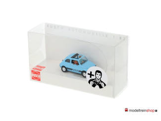 Busch H0 48735 Fiat 500 met bestuurder en hond - licht blauw - Modeltreinshop