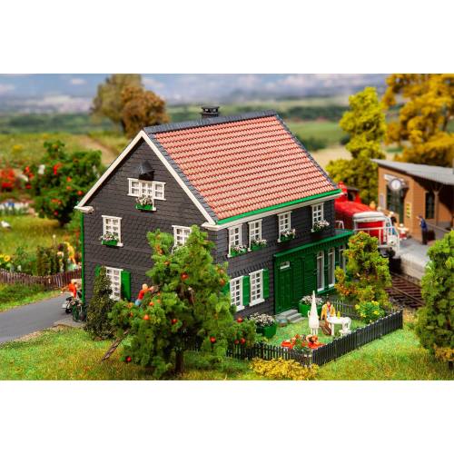 Faller HO 191785 Geboortehuis Wilhelm Conrad Röntgen - Modeltreinshop