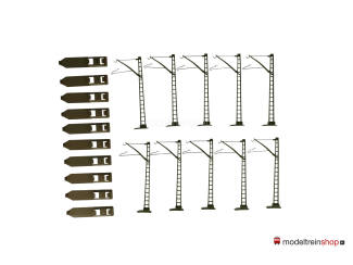 Marklin M rail H0 7009 V3 Aansluit Bovenleiding mast 10 stuks in ovp - Modeltreinshop