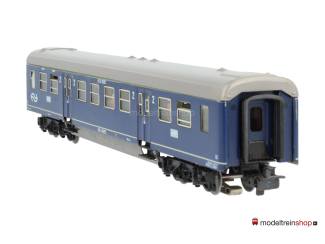 Marklin H0 4049 V3 Reizigersrijtuig NS 2de Klasse met verlichting en figuren - Modeltreinshop