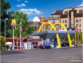 Vollmer HO 43635 McDonald's fastfoodrestaurant met McCafé - Modeltreinshop