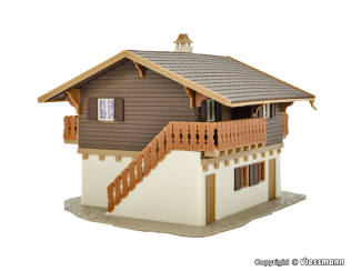 Vollmer HO 43961 Pension met carport - Modeltreinshop