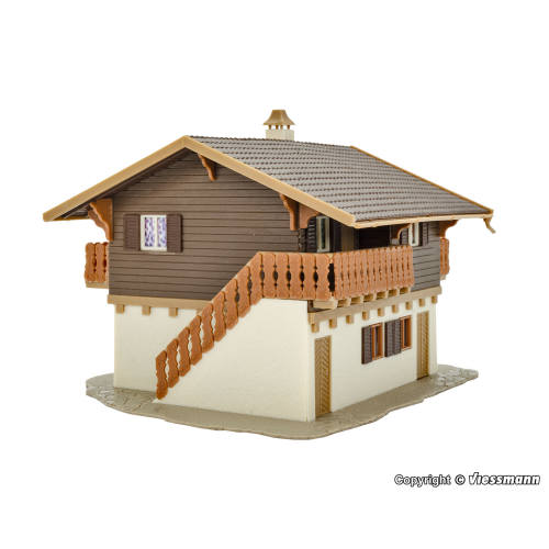 Vollmer HO 43961 Pension met carport - Modeltreinshop