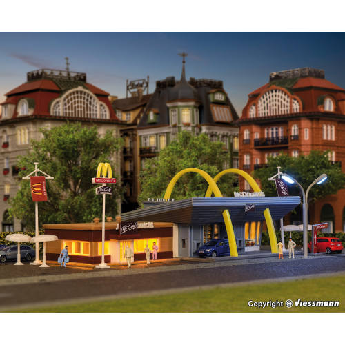 Vollmer N 47766 McDonald's fastfoodrestaurant met McCafé - Modeltreinshop