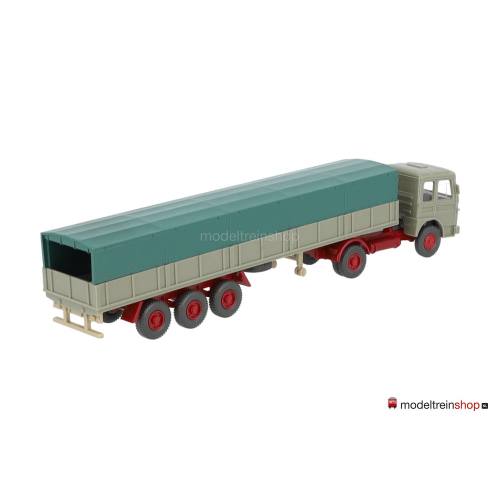 Wiking H0 517 MAN vrachtwagencombinatie met drie-assige aanhangwagen - Modeltreinshop