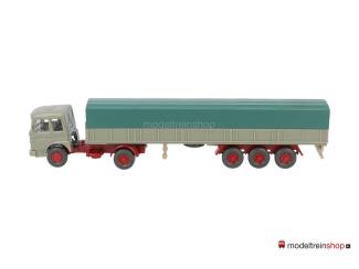 Wiking H0 517 MAN vrachtwagencombinatie met drie-assige aanhangwagen - Modeltreinshop