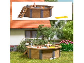 Bush H0 1832 Tuinzwembad met familie - Modeltreinshop