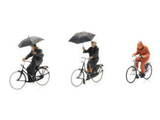 Artitec H0 5870016 Fietsers in de regen (3x) met paraplu - Modeltreinshop