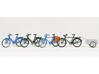 Preiser H0 17161 bouwpakket - 4 Fietsen en 1 fietskar - Modeltreinshop