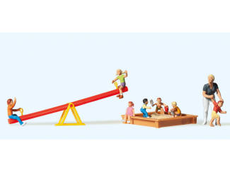 Preiser H0 10587 Kinderen in de speeltuin - Modeltreinshop