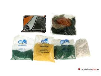 verschillende soorten en kleuren strooimateriaal - gras MB400 - Modeltreinshop