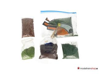 verschillende soorten en kleuren strooimateriaal - gras MB401 - Modeltreinshop
