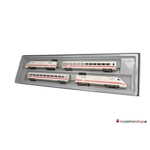 Marklin H0 3770 4-delige treinset digitaal ICE BR 401 DB - Modeltreinshop