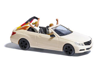 Busch H0 41974 Mercedes Benz E-Klasse Voetbalkoorts 2024 Duitsland - Modeltreinshop