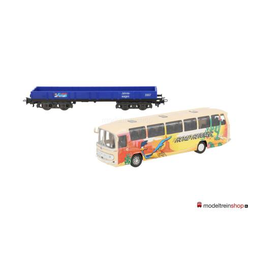 Marklin H0 48707 Lageboordwagen beladen met bus Road Runner - Looney Tunes - Modeltreinshop
