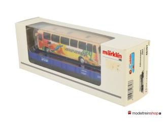 Marklin H0 48707 Lageboordwagen beladen met bus Road Runner - Looney Tunes - Modeltreinshop
