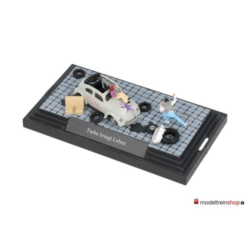 Busch H0 7637 Farbe bringt leben - Graffiti spuiter met VW kever - Modeltreinshop