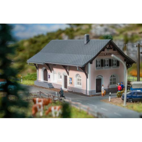 Faller N 212128 Treinstation Lavin - Modeltreinshop