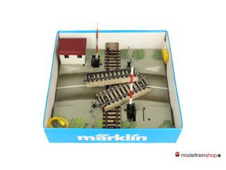 Marklin H0 7192 V06 Volautomatische overweg - Modeltreinshop