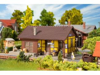 Faller HO 110137 Treinstation Uderns - Modeltreinshop