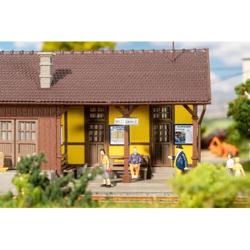 Faller HO 110137 Treinstation Uderns - Modeltreinshop
