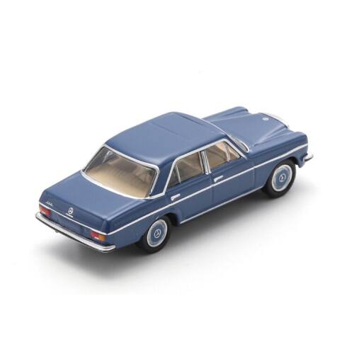 Schuco H0 26762 Mercedes Benz -/8 sedan (W114) blauw - Modeltreinshop
