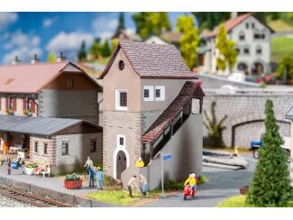 Faller HO 120274 Schakelhuis Zuoz - Modeltreinshop